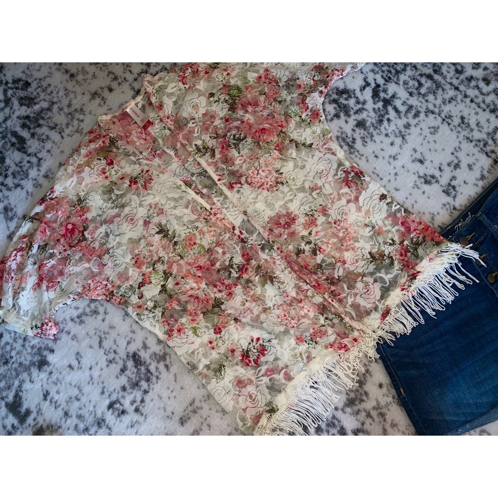 Cute lace top